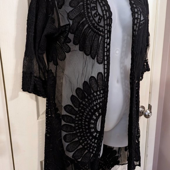 Women's Mesh Embroidered Lace Open Top - Picture 5 of 8